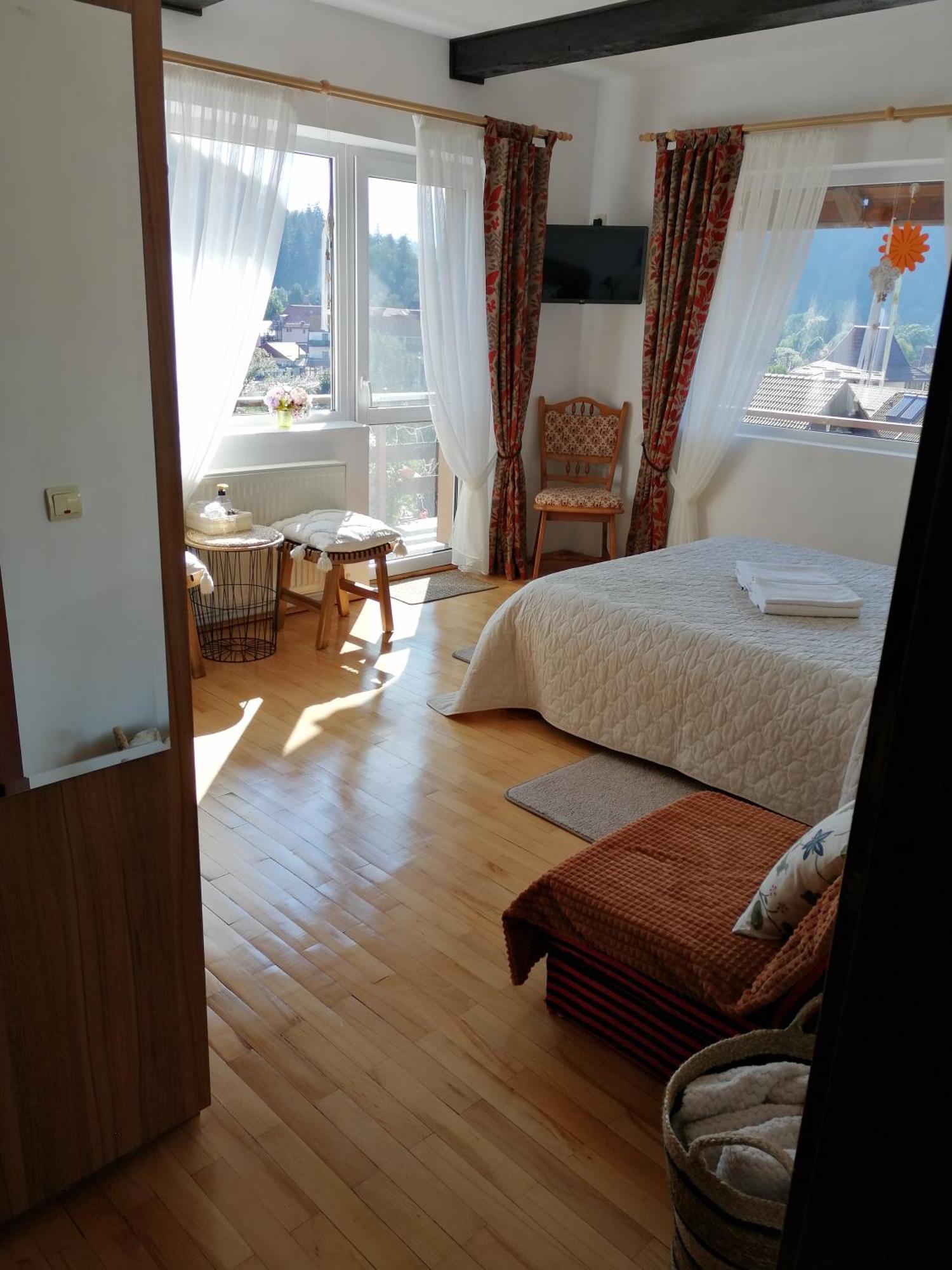 Pensiunea Transilvania Lodge Törcsvár Kültér fotó